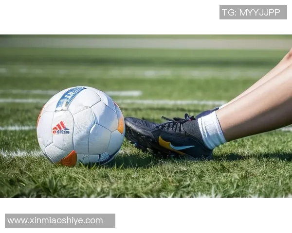 足球巨星进球后挑衅式庆祝引发激烈讨论球场瞬间成焦点